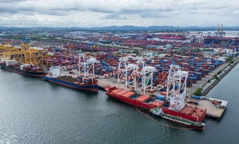 sea freight shipping company meaning of freight freight meaning freight freight forwarding meaning freight forwarder forwarders meaning c&f meaning freight charges air freight air cargo freight freight cost freight costs what is freight